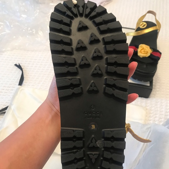 Gucci Sandals limited edition - Picture 2 of 4